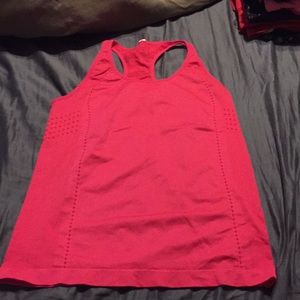 Fabletics taverna Workout top